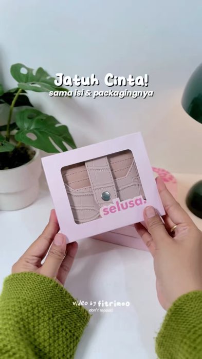 cantik banget seriusan, anti gagal buat gift💖 #dompetwanita #dompetmurah #dompetlipat #GakNyeselBeliIni #ViralDiShopeeVideo #ShopeeLook #ShopeeCOD