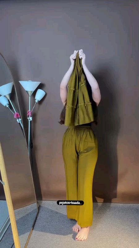 #rekomendasioutfit #fyp #setelanwanita #OOTDFashionShopee #SpillRacunShopee #ShopeeCOD #setelanwanitaviral #outfitsimple