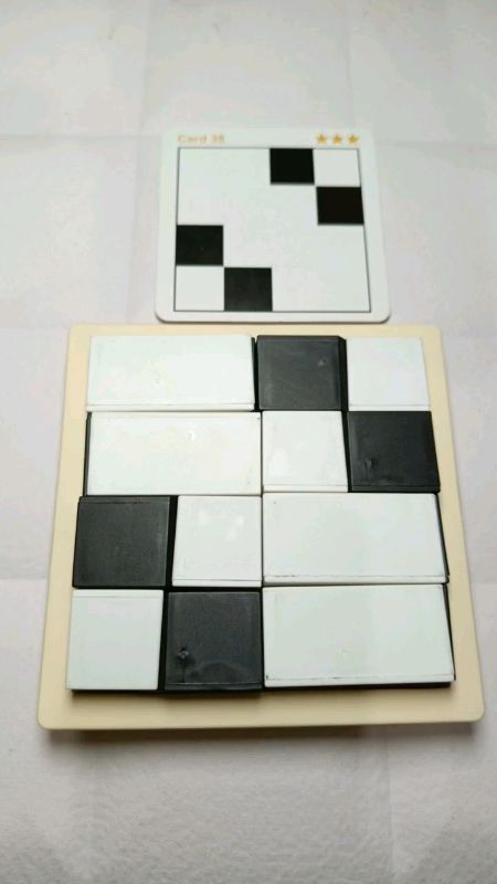 Puzzle Tangram  Mainan Edukasi