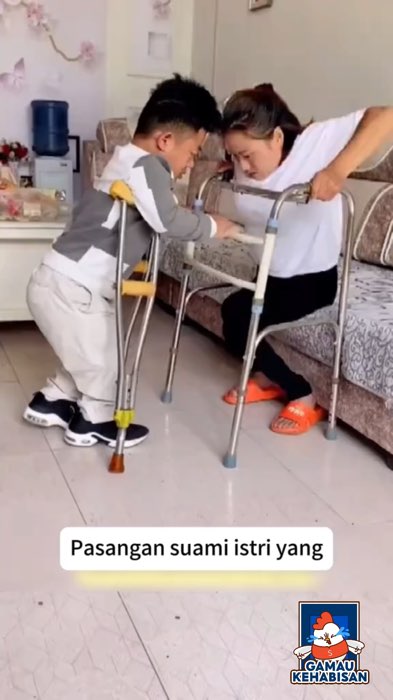 Minyak urut#minyakurut #minyakurutviral #minyakpijat #minyakpijaturut #minyakgosok #minyakgosokpijaturut #minyakperedanyerisendi #minyaksendi #viral