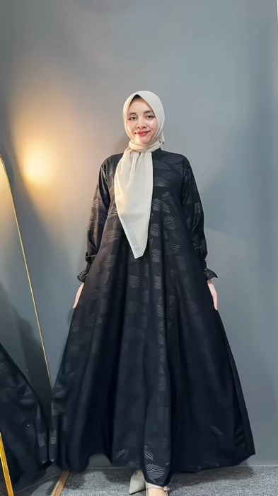 Dress bahan sebagus ini super mayung juga 100rban cuman😭😍 #dressmuslim #gamis #gamishitam #shopeevideo #SpillRacunShopee