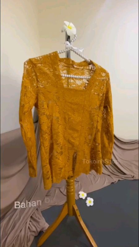 Promo spesial Kartini 🌸 Kebaya cantik, bahan nyaman & fit di badan! Yuk checkout sekarang 💃 #kebaya #kebayamurah #promoshop #wanitacantik #fashion