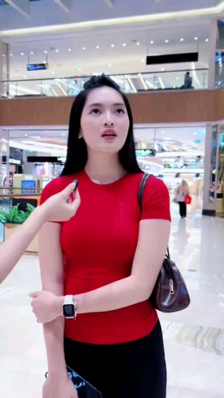 deep red ga pernah gagal ya guys#ShopeeCOD  #SpillBawaBerkah  #ShopeeLook  #ViralDiShopee Video  #RacunShopee  #Promo NonStop