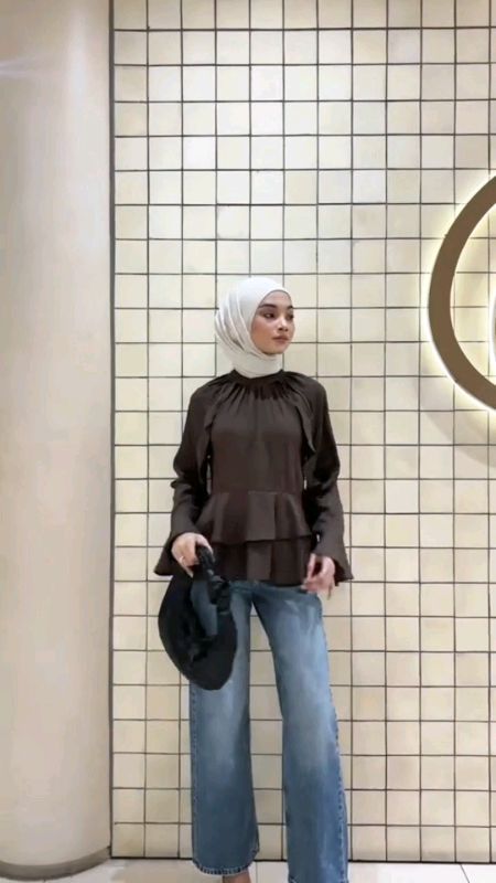 dichek out#nansie #blousepololinen #karintop #SpillRacunShopee #ViralDiShopeeVideo #ShopeeCOD #ShopeeLook #fyp #promo55 #shopeevideo #RacunShopee
