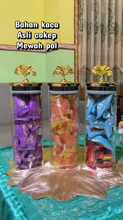#toples #topleslebaran #estetik #toplesdaun