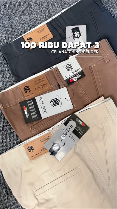 Chinos pendek dpt 3 pcs #ViralDiShopeeVideo #RacunShopee #chinopendek #celanapendek #celanachino