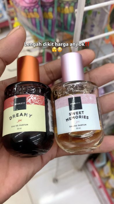 Secarlett parfum #parfumscarlett #ScarlettParfume #scarlett #parfum #parfumviral #parfummurah #shopeevideo #RacunShopee #Diskon40RB #SpillRacunShopee