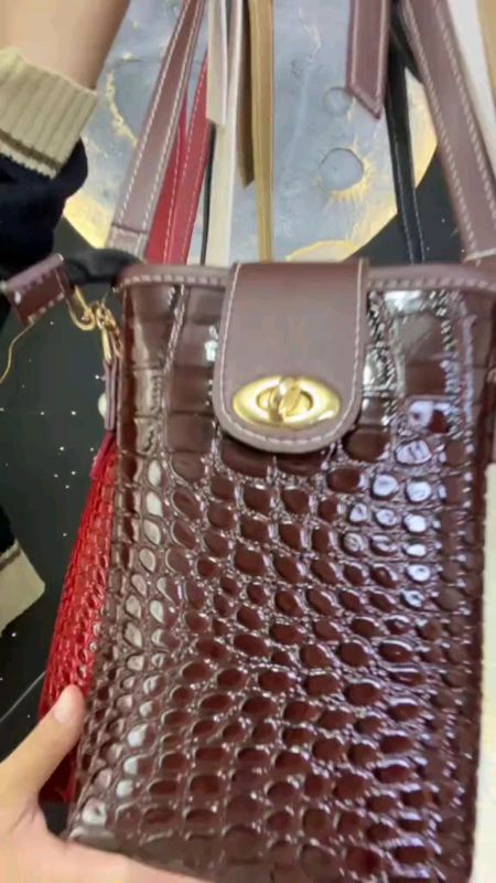 tas selempang wanita kekinian harga murah #tasselempang #tasmurah #taswanita #Diorderyukbunda?? #klikkeranjangorange???