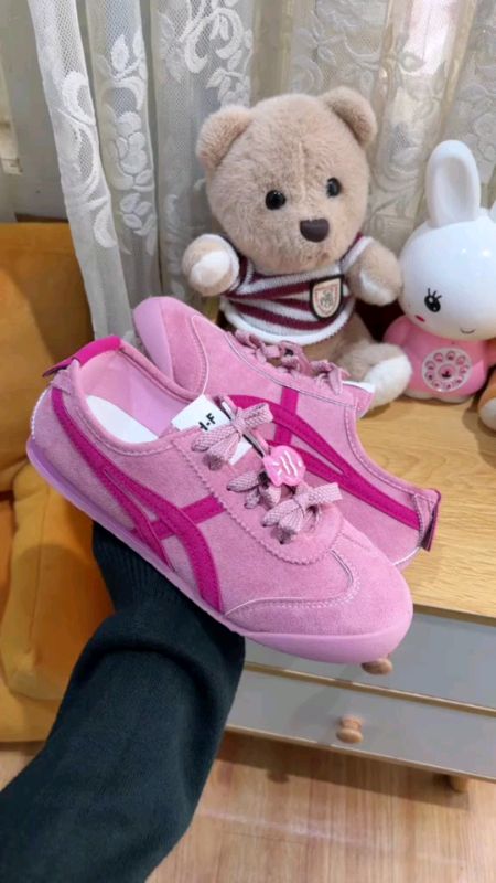 #sepatu #affiliateshopee #ViralDiShopeeVideo #GakNyeselBeliIni #GratisOngkirRP0 #OOTDFashionShopee #RacunShopee #ShopeeCOD #ShopeeLook #Diskon50Persen