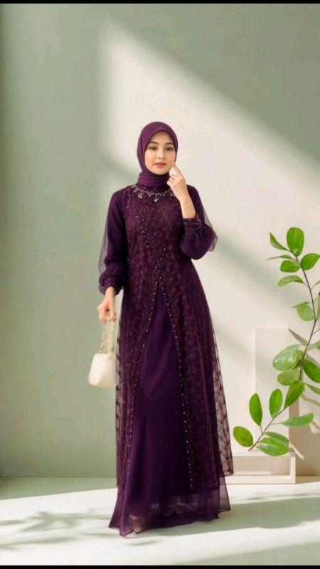 gamis kondangan: #GamisKondangan #GamisPesta #GamisElegant #GamisMewah #GamisElegan #GamisCantik #GamisPremium #GamisBrokat #GamisBordir #GamisModern