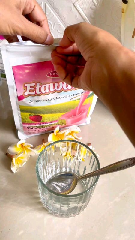 etawazee susu kambing etawa #Susububukkambingetawa #etawazee #susukambingetawa