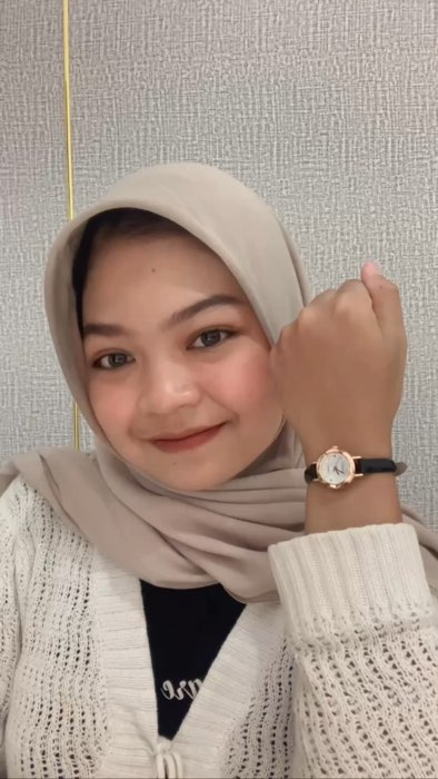 Jam tangan mini ini bikin penampilan kamu naik level😍‼️#DiskonRacunShopee #GratisOngkirRP0 #jamtangan #jamtanganviral #fyp