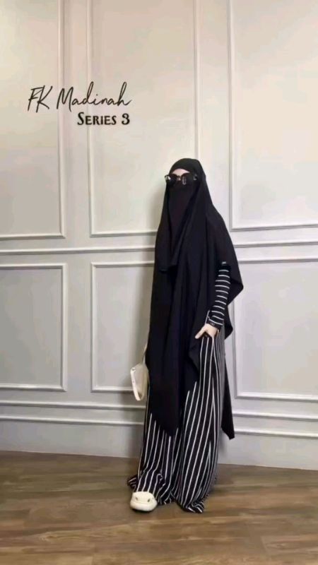 Outlet Bunda -Vazza Abaya Knit Casual Premium#RacunShopee#abaya#abayacasual#abayadaily#abayaumroh#abayapremium#fashionwanita#fashionmuslim#shopeevideo