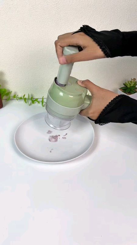 food chopper portable 5 in 1 ini multifungsi #RacunShopee #ShopeeCOD #GratisOngkirRP0 #SpillRacunShopee #foodchopper #foodchopermini #foodchoppermurah