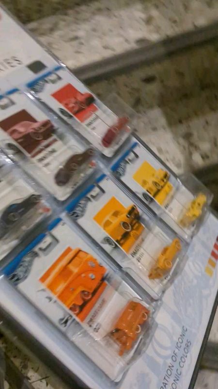 Pantone Series #ShopeeVideoCreator #ViralDiShopeeVideo #SpillRacunShopee #SpillBawaBerkah #ShopeeCOD #GratisOngkirRP0 #hotwheels #pantone
