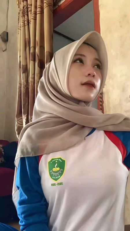 cantik banget 😋😋#anaksekolah #berandashopee #foryoupage #trending #viral #ViralDiShopeeVideo #RacunShopeeCantik #RacunShopeeLokal #lewatberanda #fyp