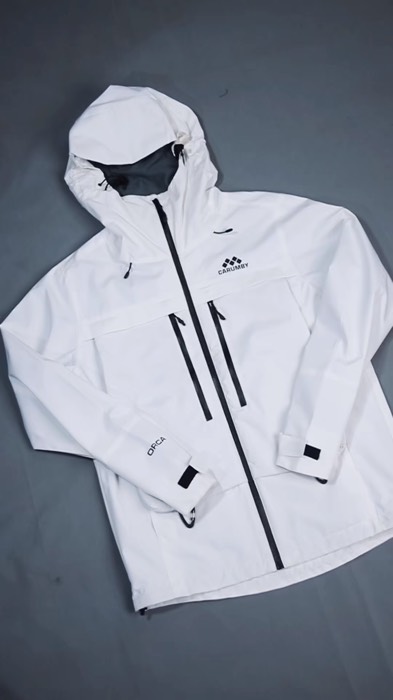 Jaket Gunung  Carumby Orca Pria Wanita Unisex #carumbyadventure #jaketoutdoor #jaketoutdoorwaterproof #jaketnaikgunung #jacketgorpcore