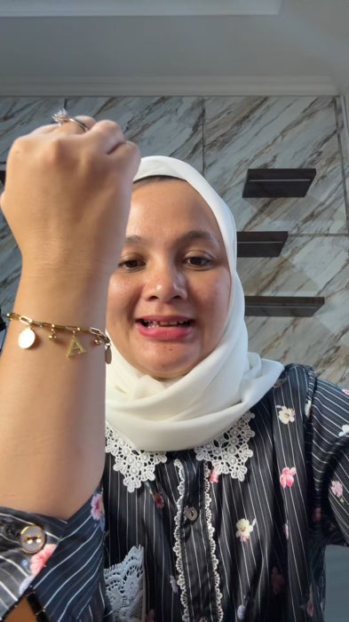 Gelang rantai elizabeth inisal huruf#gelangrantai #antikarat #RacunShopeeCheck #spilbawaberkah #ShopeeLook #gelanginisialhuruf