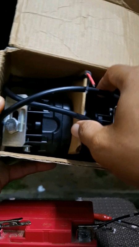 Lampu tembak sorot #Lamputembak #lamputembaksorot #lampusorot #promoshopee