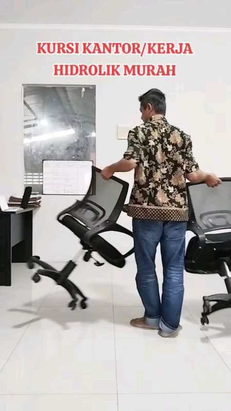 kursi kantor atau kursi kerja hidrolik murah. #kursi #kursikerja #kursikantor #kursibelajar #kursihidrolik