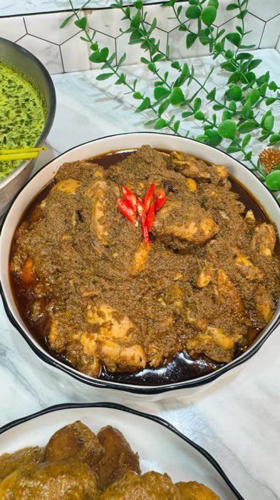 Masak Rendang Tanpa Daging tapi rasanya tetap Gong !! Hari ini aku masak Rendang ayam dan Rendang Jengkol pakai bumbu rendang Maharajo #maharajo