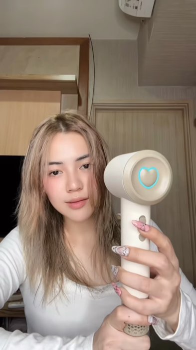 Hair dryer Tornado🤯🤯 #mina #hairdryer #anginkencang #nvmee
