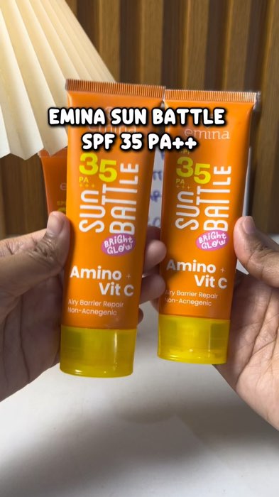 Sunscreen andalan cewe-cewe #sunscreen #sunscreenmurah #emina #eminasunbattle #brightglow #skincaremurah #GratisOngkirRP0 #ShopeeCOD #ShopeeBeautyHaul