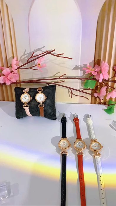Jam tangan mini wanita bikin Upgrade Gayamu Sekarang✨#DiskonRacunShopee #jamtanganwanita #jamtangankoreanstyle #wibgajian #gajiansale🔥 #fyp