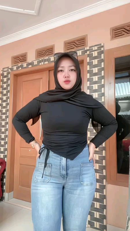 #atasanwanita #montokcantik #sexydress #ShopeeLook