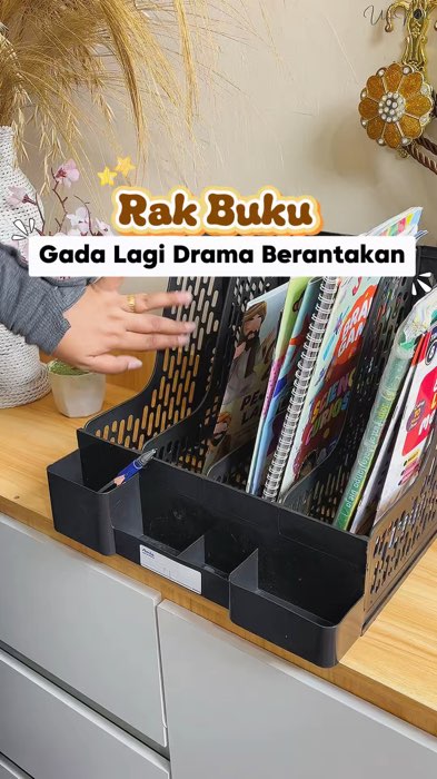 Rak buku simpel dengan sekat #promoshopee #RacunShopee #rakbuku #raksekat