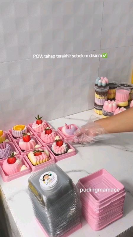 estetik dan aman, bisa jadi ide hampers pas anak ulangtahun 🥰😍 #puding #traypuding #pudingmini