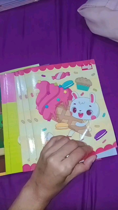 buku tulis skola by sidu