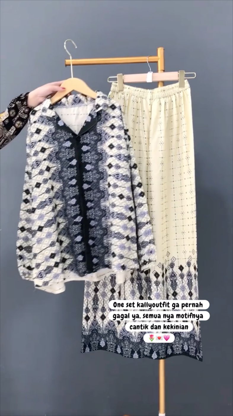 #ShopeeFashionHaul #OOTDFashionShopee #Cashback40Persen #GaNyeselBeliIni #racunshopeee #SpillBawaBerkah #ShopeeLook #SpillRacunShopee #LebaranVersiKu