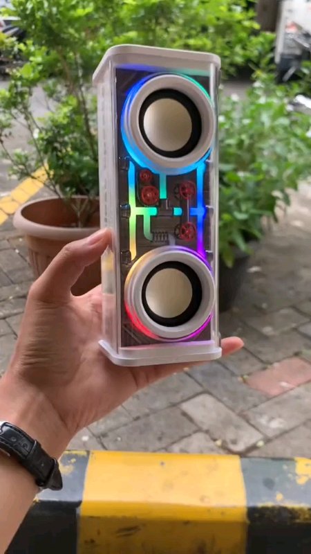 Bluetooth Speaker Subwoofer Bass Mech Audio RGB 7 Color Light V8 Speaker Bluetooth TWS Series Bass 360 ° 10w Mecha Warna-Warni Stereo Surround
