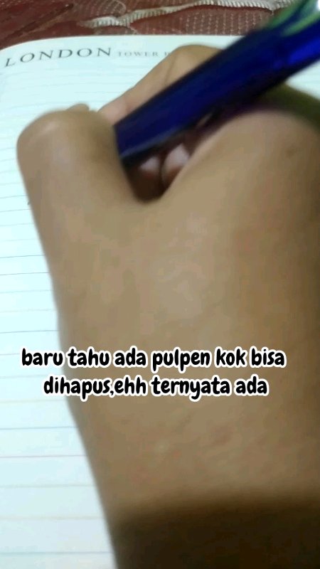 pulpen ajaib bisa menghilangkan bekas tulisannya guys,coba aja kalau nggak percaya#shopeevideoviral #RacunShopee
