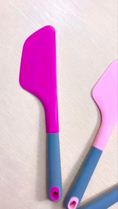 mengaduk kue jd lebih gampang#spatula #spatulasilikon #fypシ