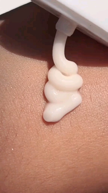 #scarlett #sunscreen #shopeevideo