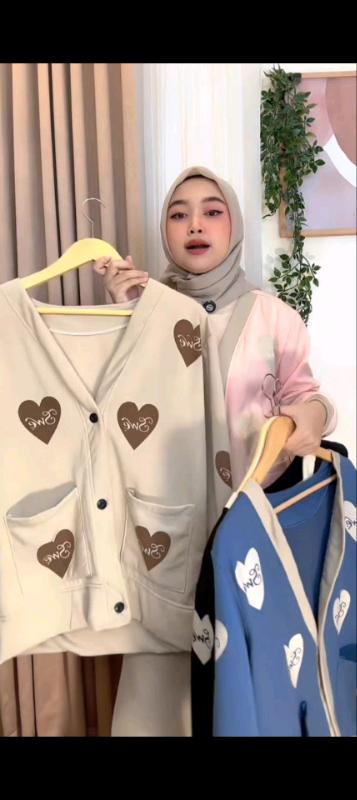 Emank mau secantik apa lagi coba😍😍 #RacunShopeeLokal #RacunShopeeUnik #swetercewek
