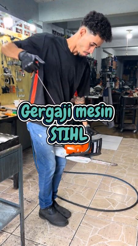 Gergaji mesin #ShopeeLook #RacunShopee #Diskon40RB #SpillRacunShopee #DiskonRacunShopee #gergajimesin #STIHL #chainsaw #gergajimesin2tak #husqvarna