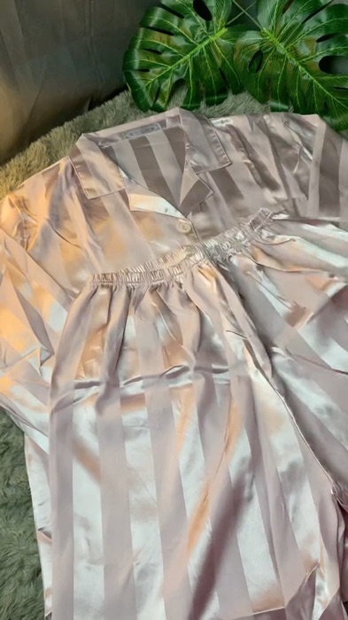 PIYAMA SET CANTIK😍 #bajutidur #shopeevideo #RacunShopee #piyamamurah #fypdongggggggg #fyp #fypシ #viral