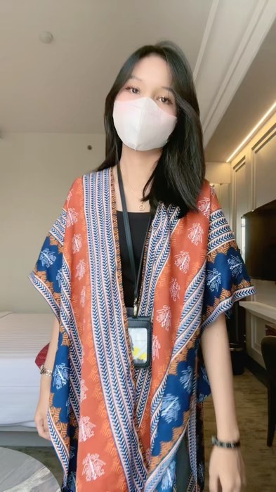 Yang mau pakai batik tapi tetep kece