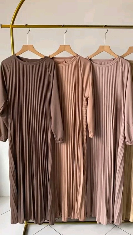 dress pliket terkini dan ternyaman#dressmuslimah #dresswanita #dresskekinian #RacunShopeeOutfit #ShopeeFashionHaul