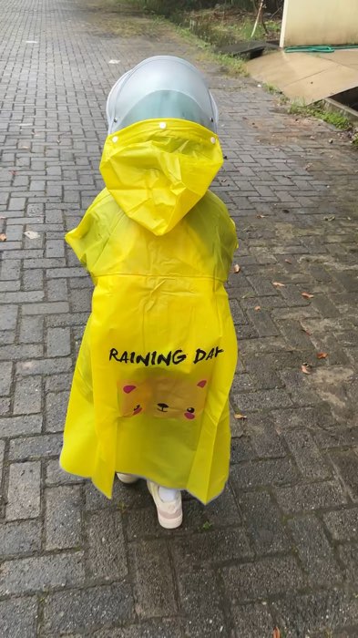 Jas hujan anak #jashujananak #raincoat #raincoatkids