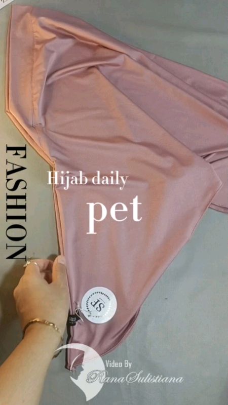 MasyaAllah senyaman iitu bergoku ini 🩷🩷#hijabbergo #hijabbergopet #hijabdaily #hijabsf