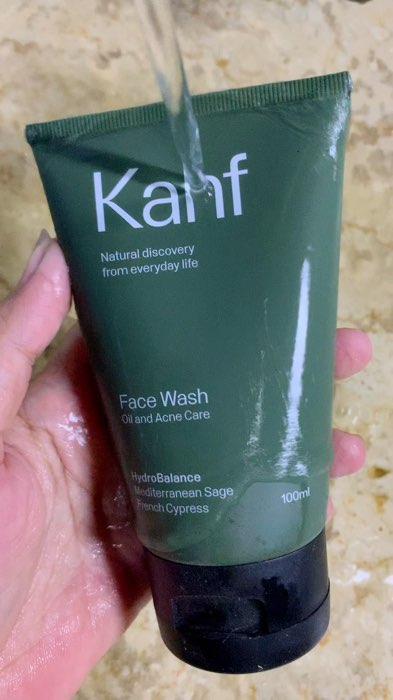Kahf face wash,bersihkan wajah setelah beraktifitas untuk menghindari penumpukan kotoran di kulit. #kahf #KahfFaceWash #kahfeveryday #kahfpencuciwajah