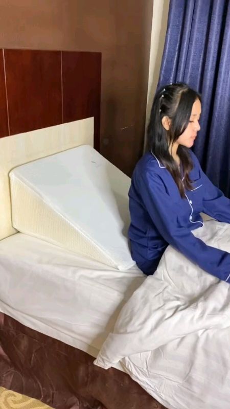 Rekomendasi bantal kesehatan #RacunShopeeCheck #Cashback40Persen #ShopeeCOD #ShopeeLook #CODinApa #ViralDiShopeeVideo #DiskonRacunShopee #Cashback50RB