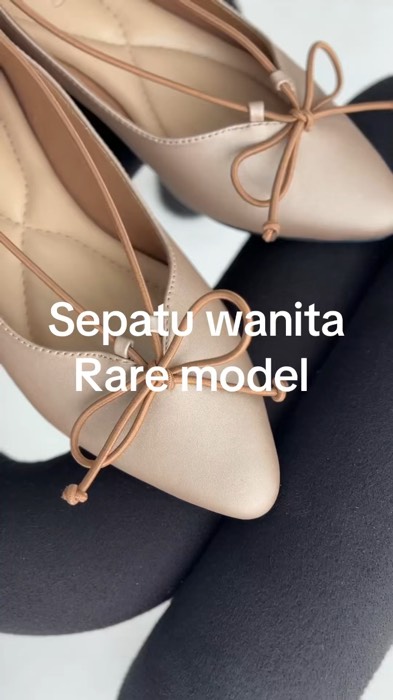 Flatshoes hak 3 cm cantik bgt dan hanya ada di nuru urban #1111bigsale #flatshoeswanita #shopeevideo #flatshoes