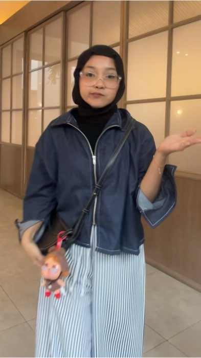 #fitcheck #ootd day 1 pake jaket jeans zipper + celana stripes