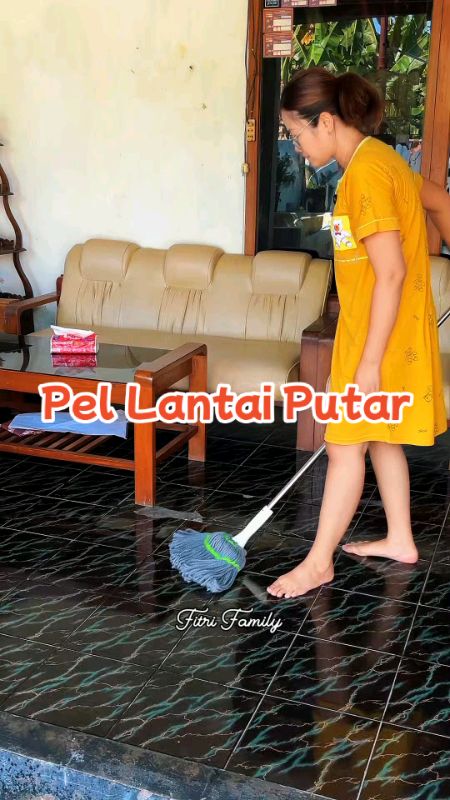 pel lantai putar praktis, peras cepat tanpa tangan kotor, lap lantai bersih & kering maksimal! #spillracunshopee #laplantai #plerseap #bersihpraktis