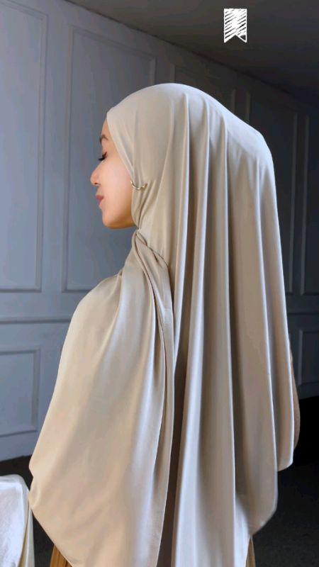 Setelah beli warna ini kok pgn warna itu? Beli byk skalian deh 😁 #hijab #khimar #bergo #pashmina #racunshopee #pashminainstan #hijabinstan #outfit